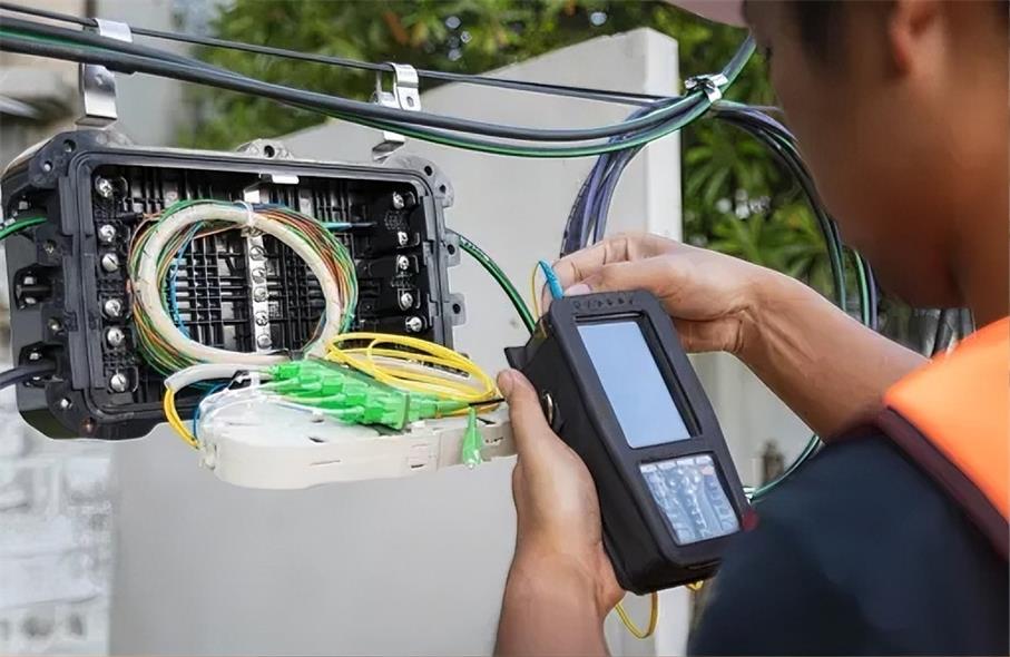 Outdoor Fiber Optic Cable