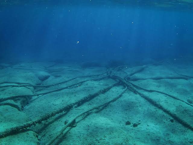 Underwater Fiber Optic Cable